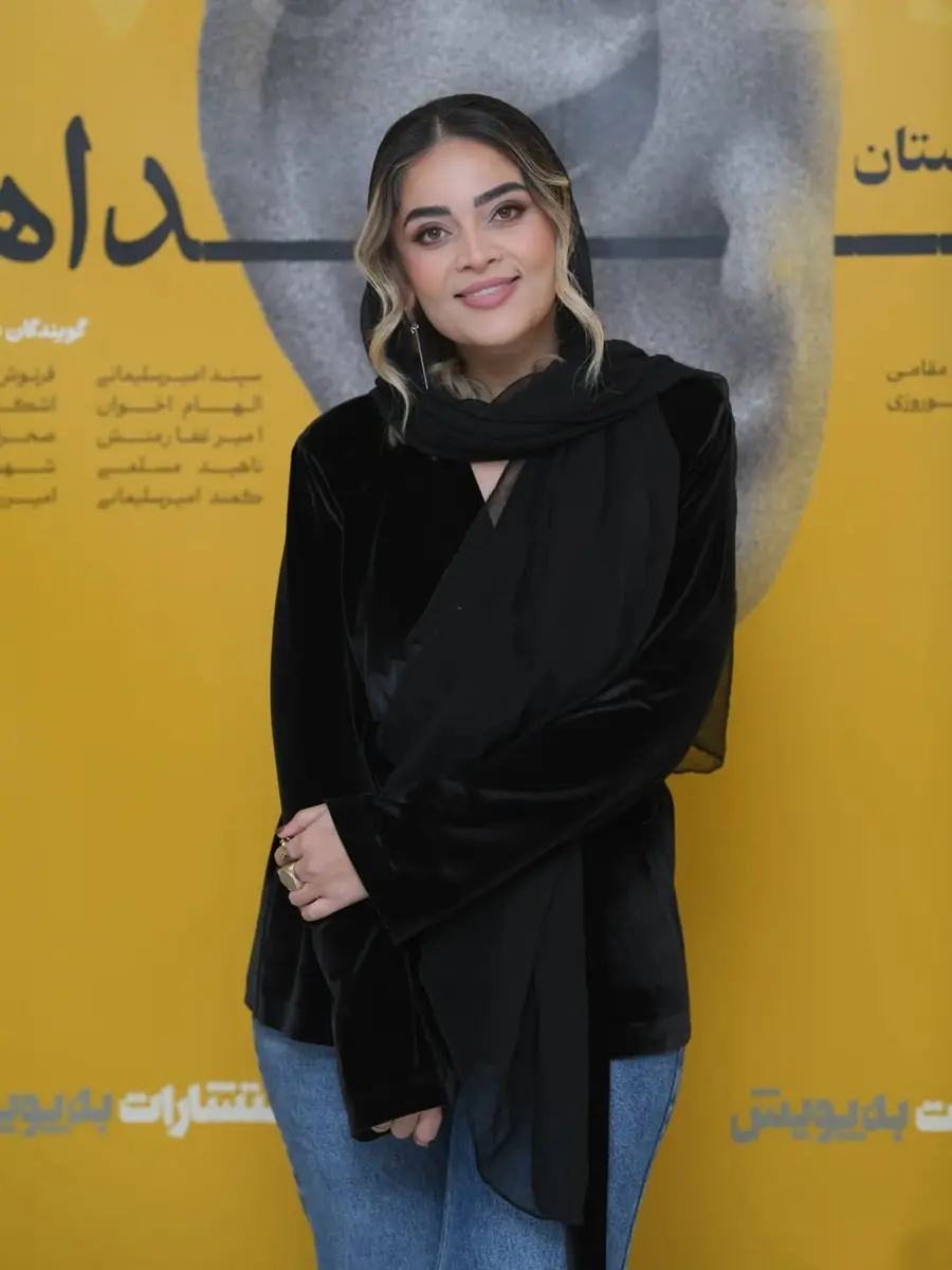 17654777439951185684944285688935_11zon