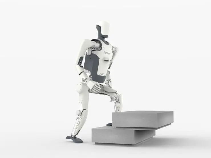 deep-robotics-dr01-humanoid-2025