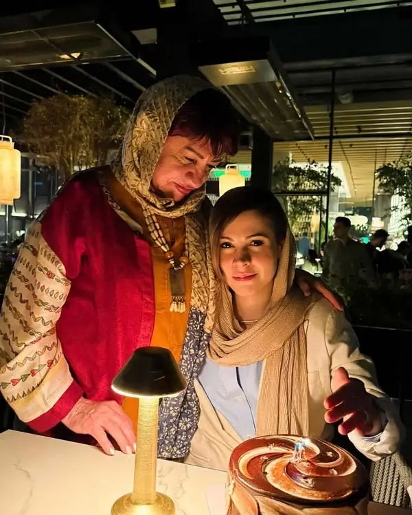 nahid-moslemi-dokhtarash-1