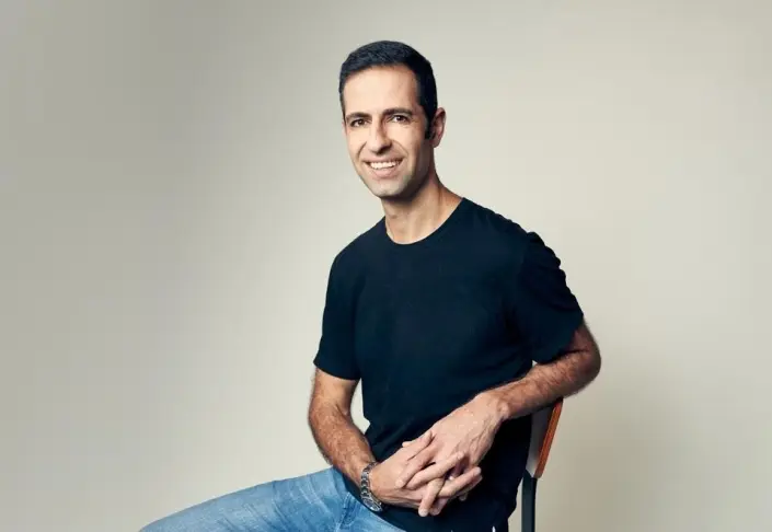 Adam-foroughi-705x486