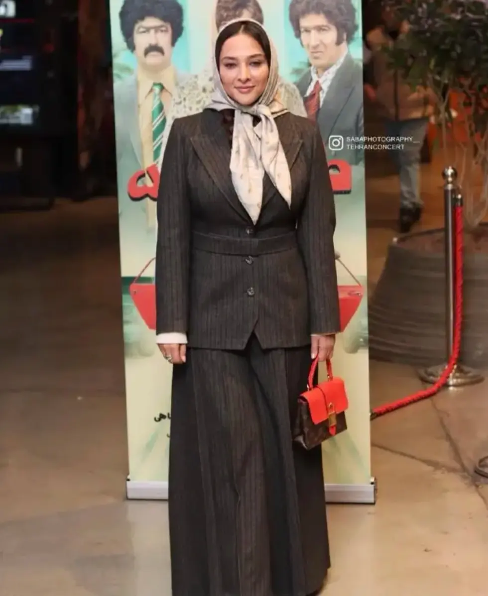 Screenshot_۲۰۲۵۱۲۰۷_۱۸۱۸۵۲_Chrome