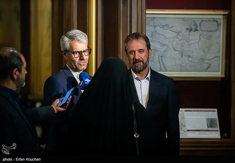 نمایش ۱۶ نقشۀ کهن خلیج فارس 