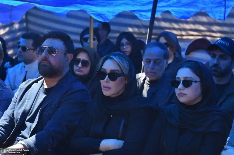 مراسم+چهلمین+روز+درگذشت+حمید+هیراد+در+بهشت+زهرا (8)