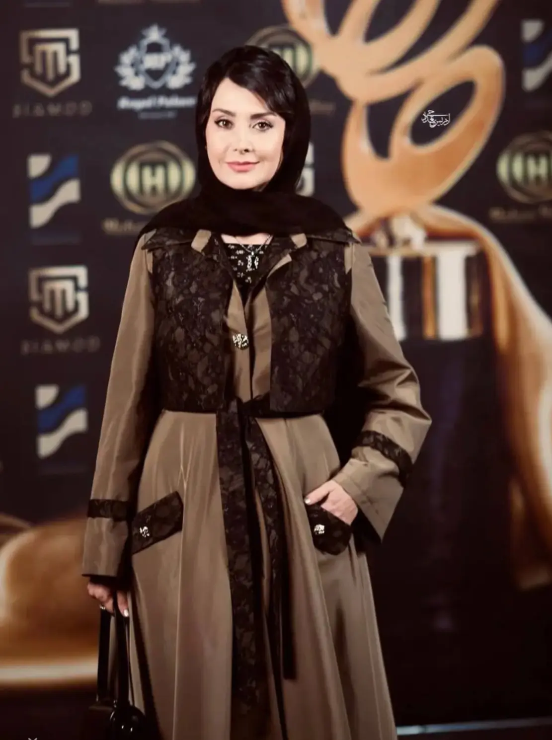 Screenshot_۲۰۲۵۱۲۲۲_۱۹۰۶۰۱_Chrome