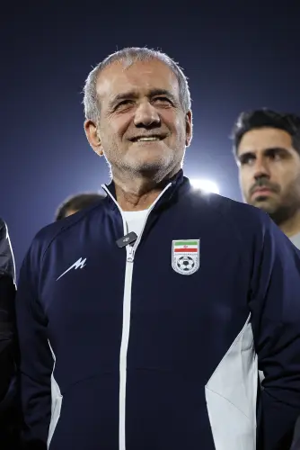 176271275011291200-1