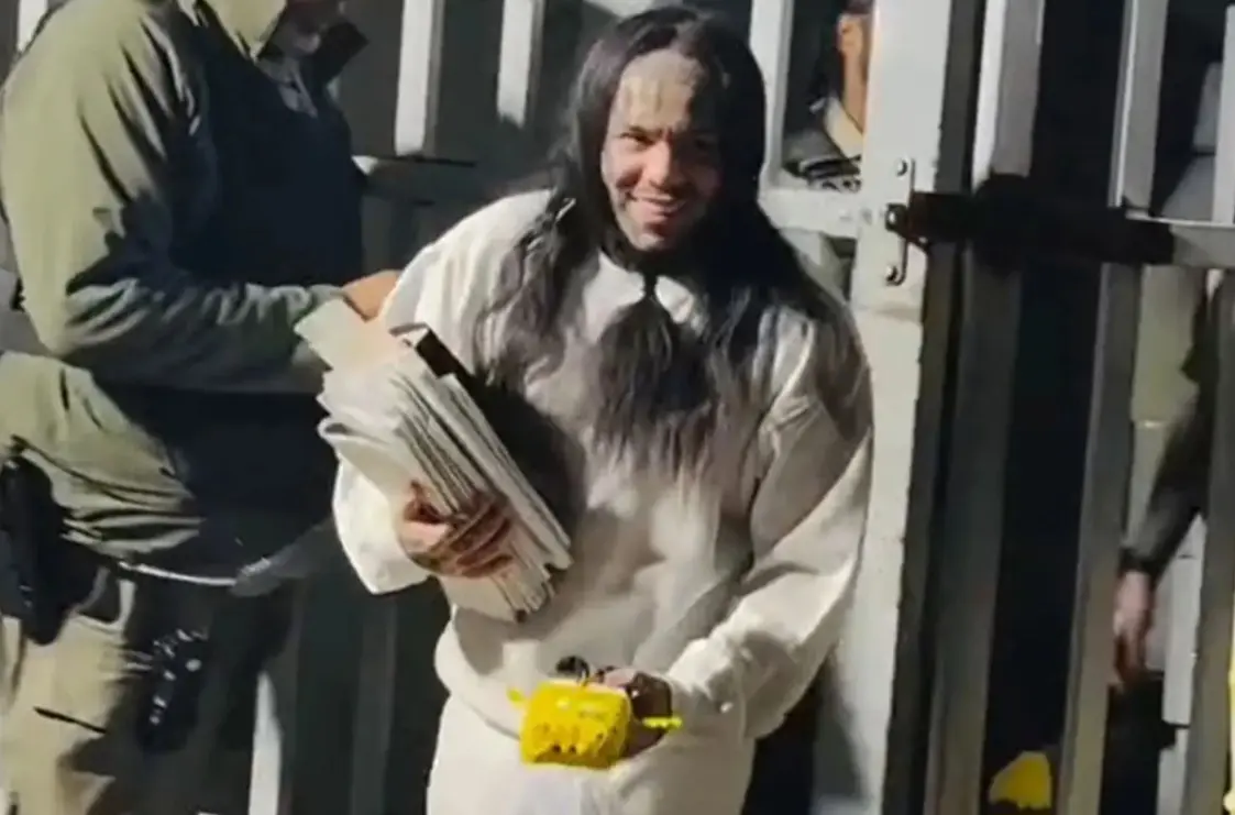 Screenshot_۲۰۲۶۰۴۰۵_۱۸۴۴۲۶_Chrome