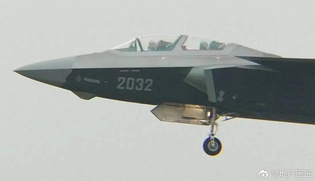 2283628_267