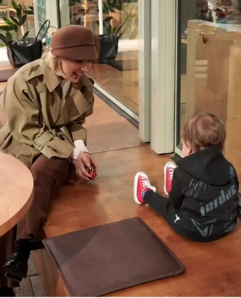 Screenshot_۲۰۲۵۱۲۱۱_۱۴۱۷۰۶_Chrome