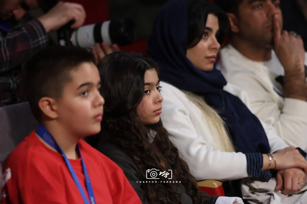 a1f9f8b1-6e96-40e2-93f4-c387e538b9ef