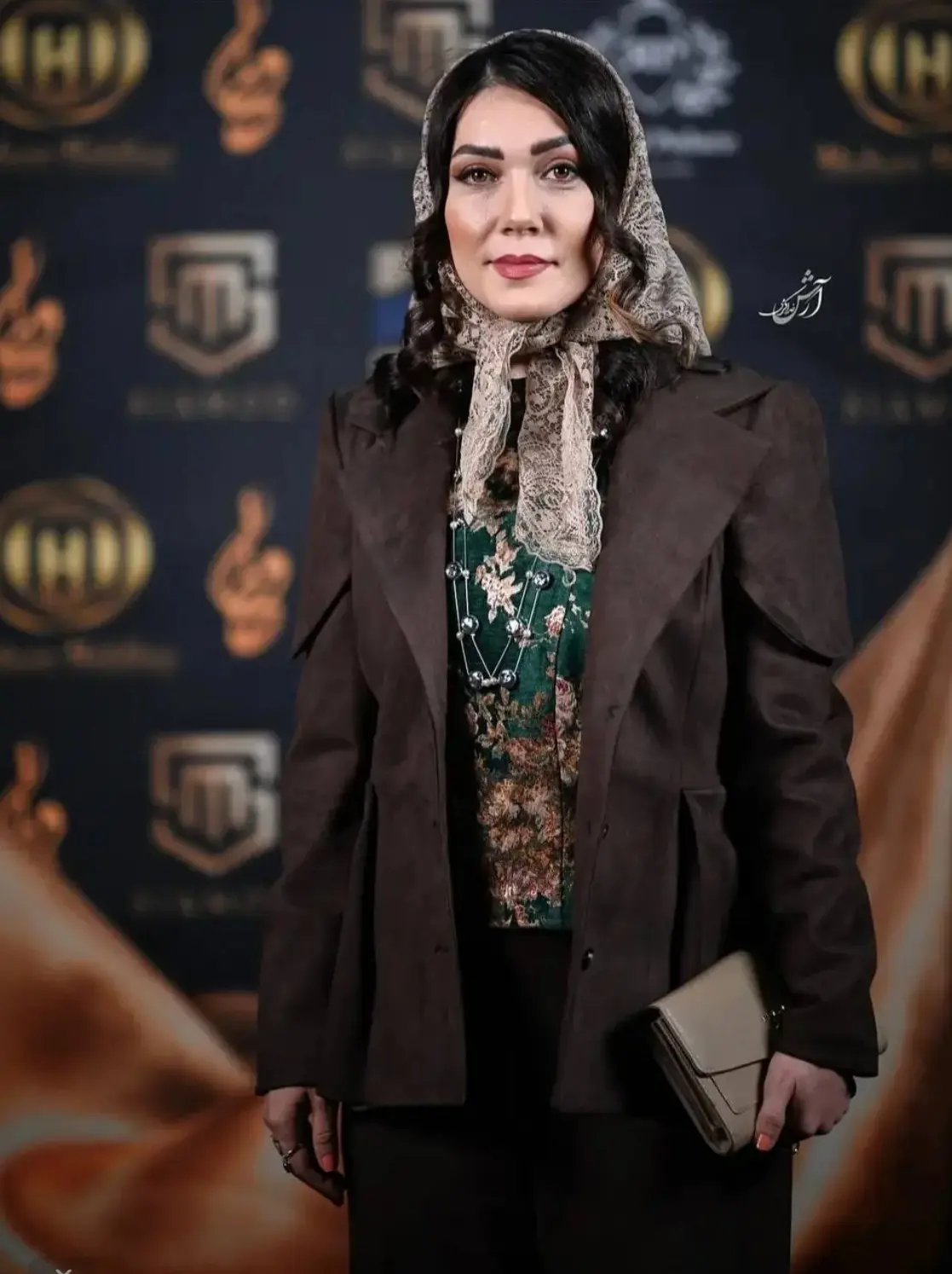 Screenshot_۲۰۲۵۱۲۲۲_۱۹۰۶۵۵_Chrome