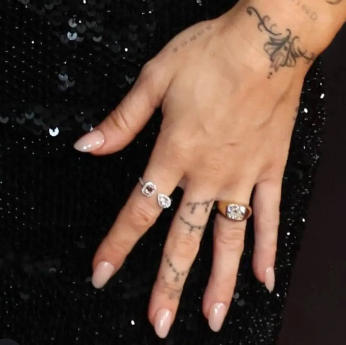 photo_2025-12-03_02-00-48