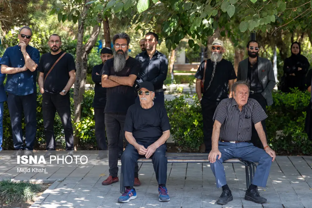 مراسم تشییع پری صابری