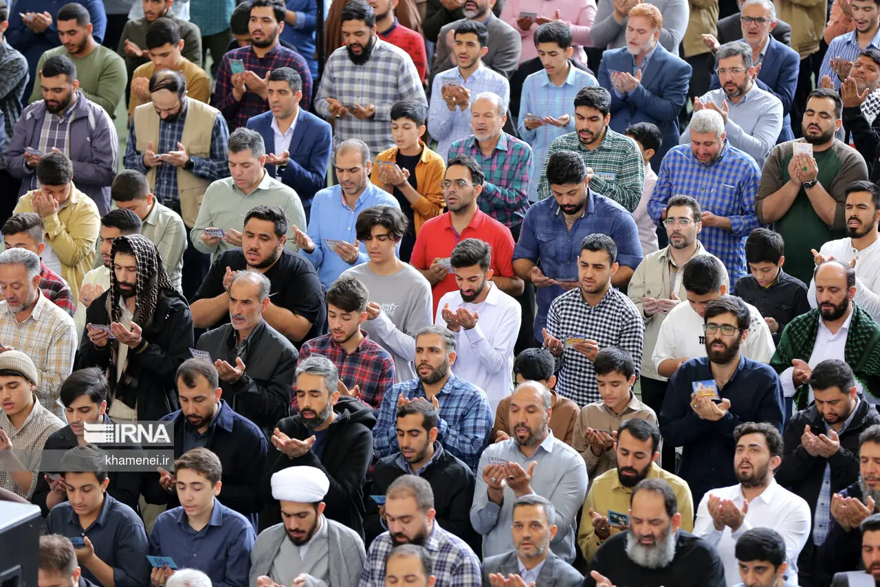 قامه نماز باشکوه عید سعید فطر