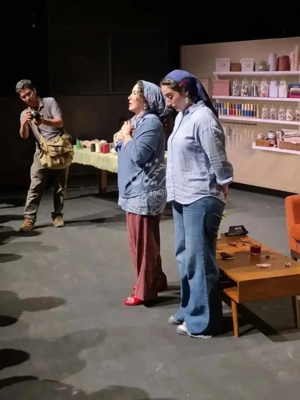 ژاله صامتی