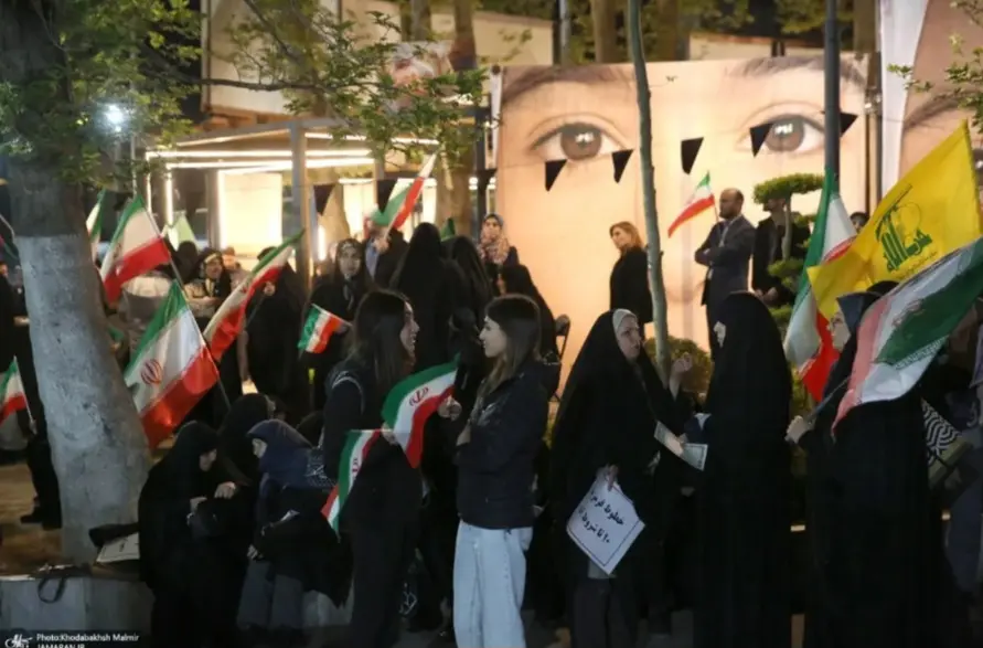 Screenshot_۲۰۲۶۰۴۲۶_۲۱۴۳۵۷_Chrome