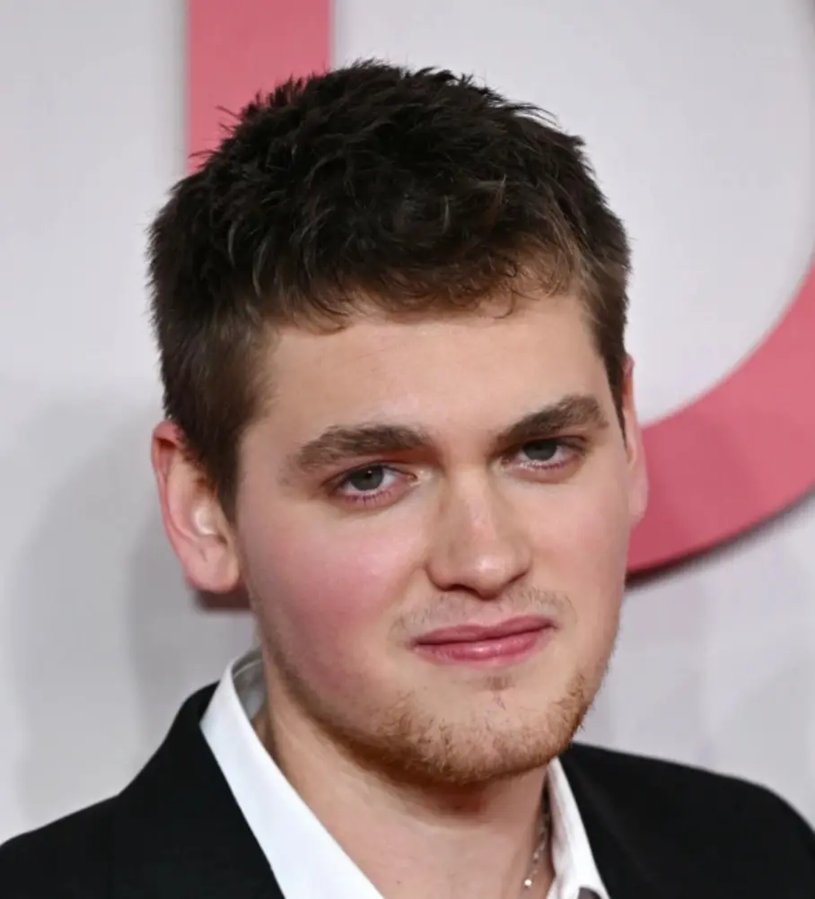 _20251221-131741_Gallery