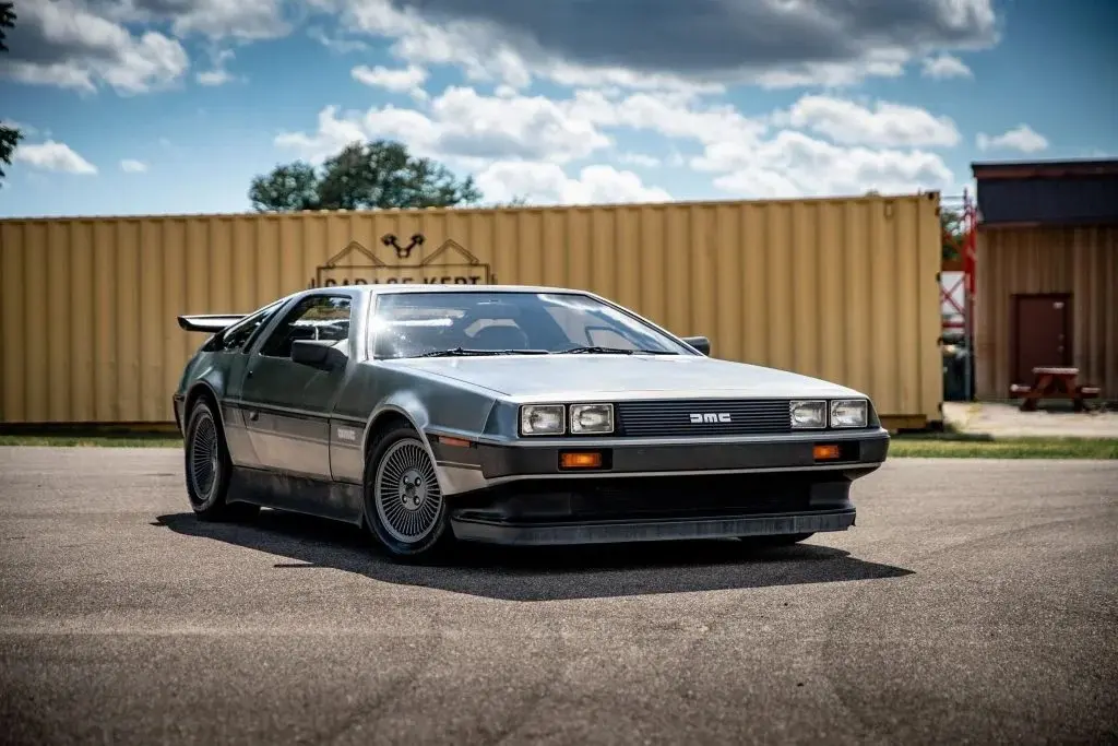 1981-delorean-dmc-12-will-give-you-time-travel-dreams-also-has-a-twin-turbo-secret_2-1024x683.jpg_11zon