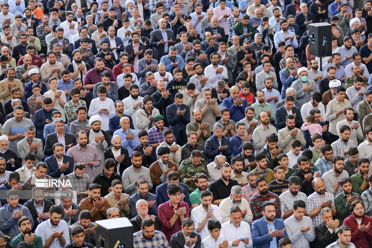قامه نماز باشکوه عید سعید فطر