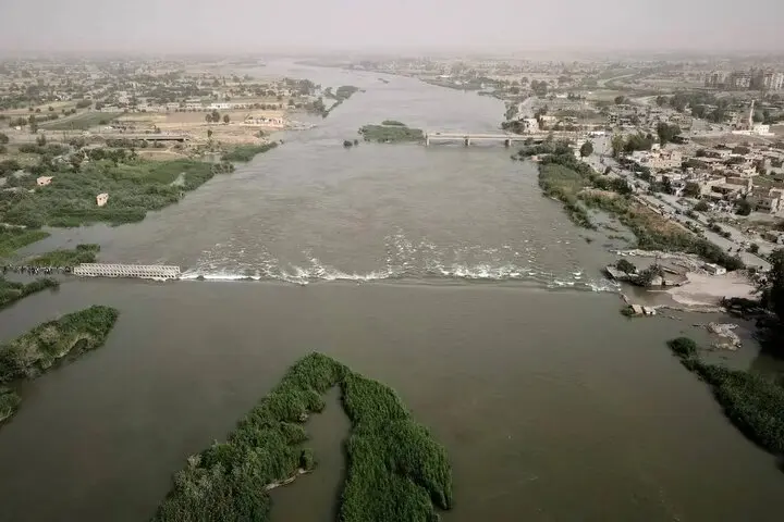 فرات