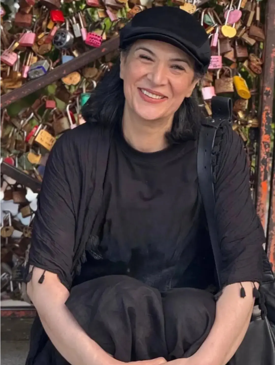 Screenshot_۲۰۲۵۱۲۱۲_۱۴۲۸۴۱_Chrome