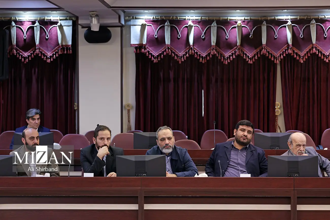  هم‌اندیشی رئیس قوه قضاییه