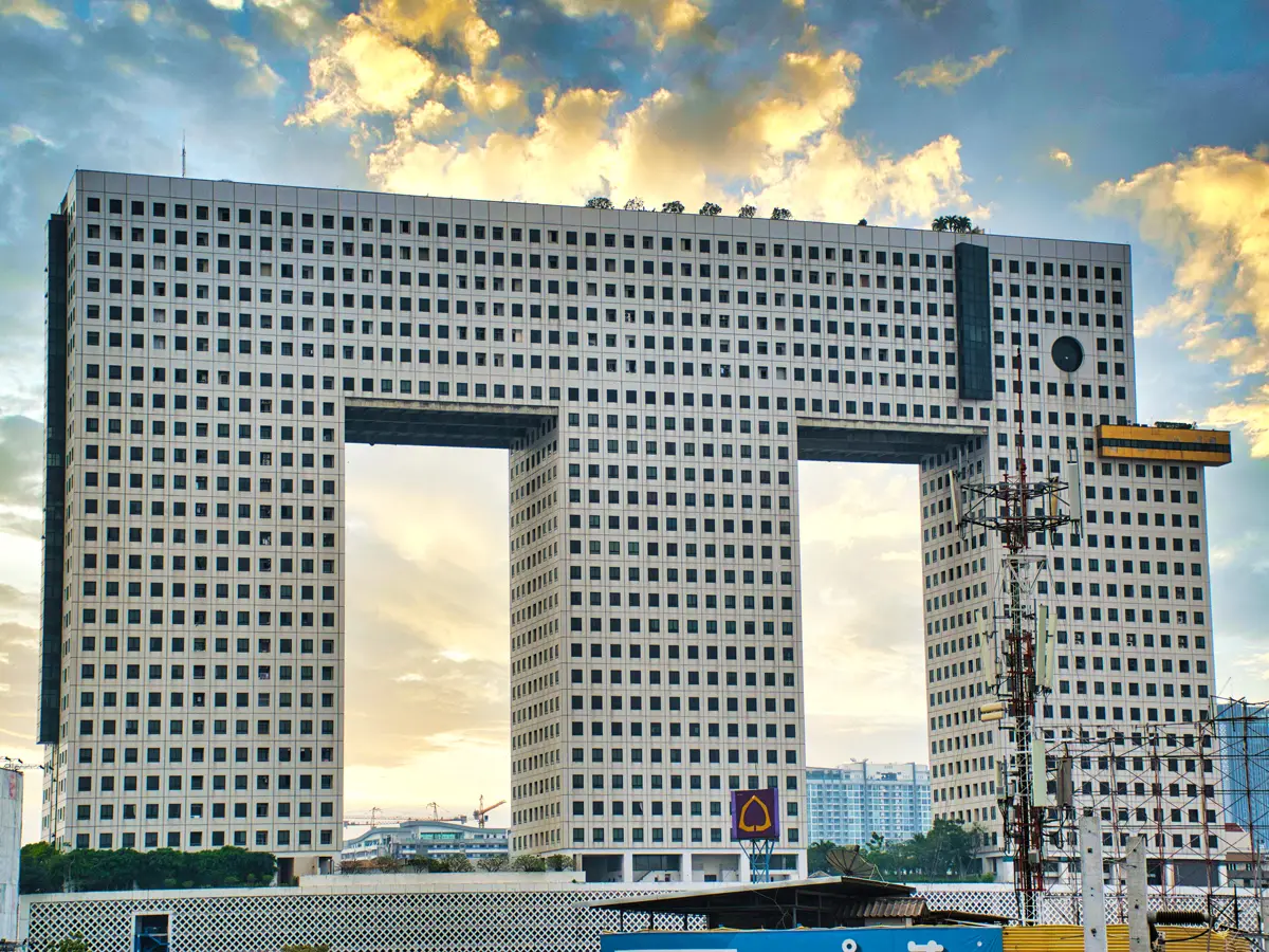 6-DP-The-Ugliest-Buildings