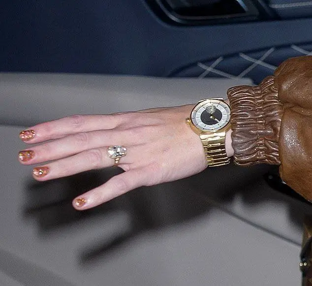 photo_2025-11-02_10-22-04