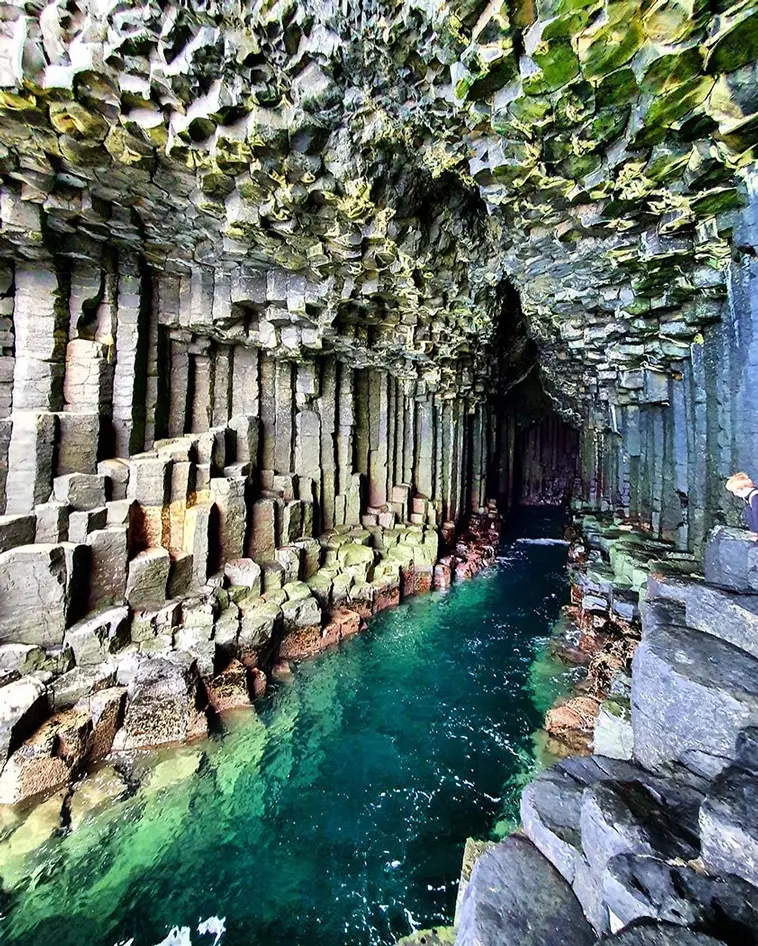 fingals-cave-1