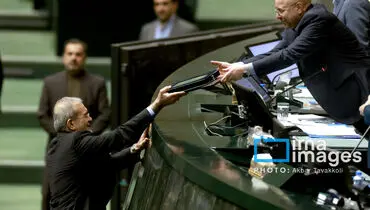لایحه بودجه ۱۴۰۵ توسط پزشکیان تقدیم مجلس شد
