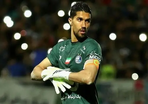 سرمربی پرسپولیس تهدید به اخراج کرد