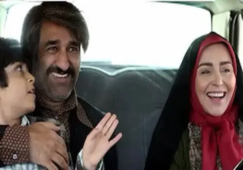 سلفی ژاله صامتی در شب یلدا جلب توجه کرد