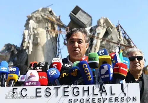 بلاتکلیفی میلاد محمدی در پرسپولیس جنجال به پاکرد