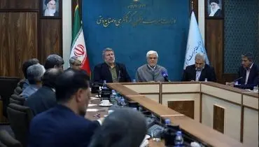 عارف به سوءاستفاده‌کنندگان از گرانی‌های ناگهانی هشدارداد