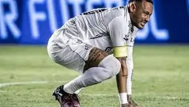 واکنش جالب نیمار به پیشنهاد هوادار سانتوس؛ زانوهام برای تو!+فیلم