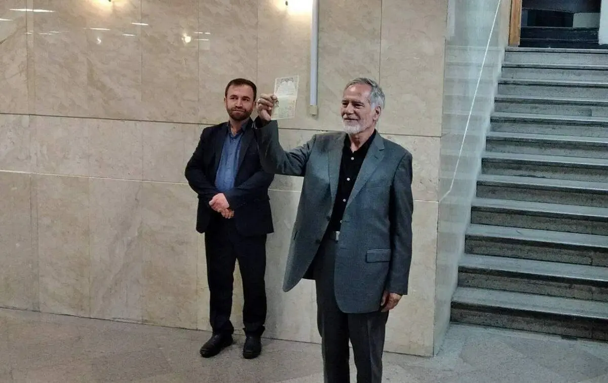 وزیر تعاون دولت نهم داوطلب ریاست جمهوری ۱۴۰۳ شد+ عکس