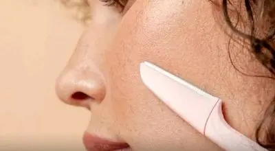 شیو کردن با ژیلت برای زنان 
