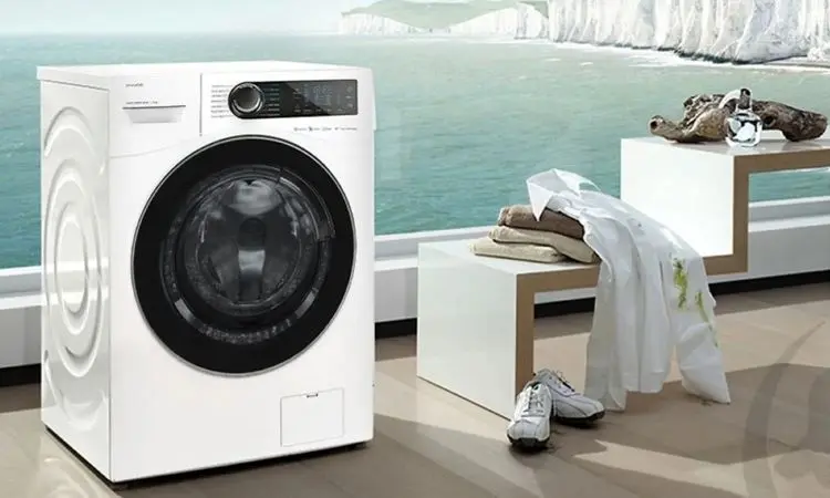 این ماشین لباسشویی بدون برق کار میکند! + فیلم