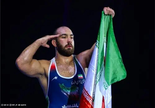 امیرحسین زارع: حاضرم جانم را هم برای ایران بدهم

