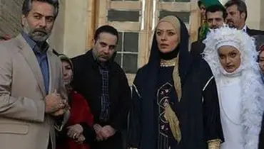 استایل نیلوفر پارسا در مراسم ختم پدر سیاوش خیرابی 