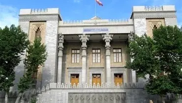 راز تاب‌آوری سیاست خارجی ایران: هویت تاریخی، دینی و ملی