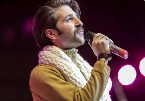 عیادت «رضا بهرام» از «حمید هیراد» در بیمارستان؛ 6 ماه قبل