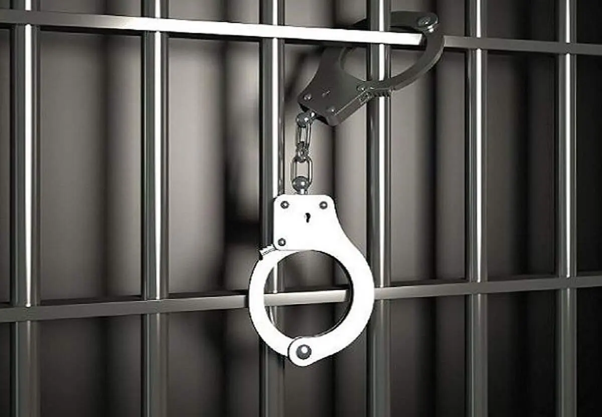 آقای مدیرعامل در روز صعود تیمش دستگیر شد!