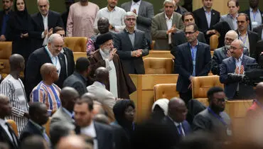شرکت دیپلمات زن بی‌حجاب در همایش سخنرانی رئیسی!+ عکس