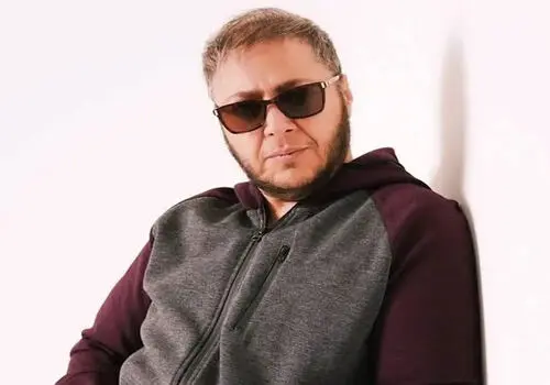 جشن تولد لاکچری  ۵۸ سالگی مازیار لرستانی در بالن؛ سومین سال تولد واقعی‌ام را جشن گرفتم/ویدیو 