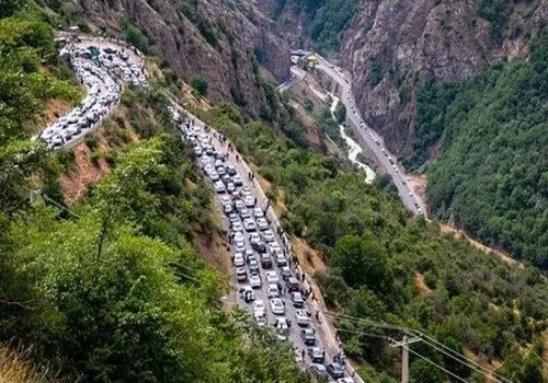 ترافیک سنگین در جاده‌های شمال؛ هشدار پلیس درباره محدودیت‌های احتمالی