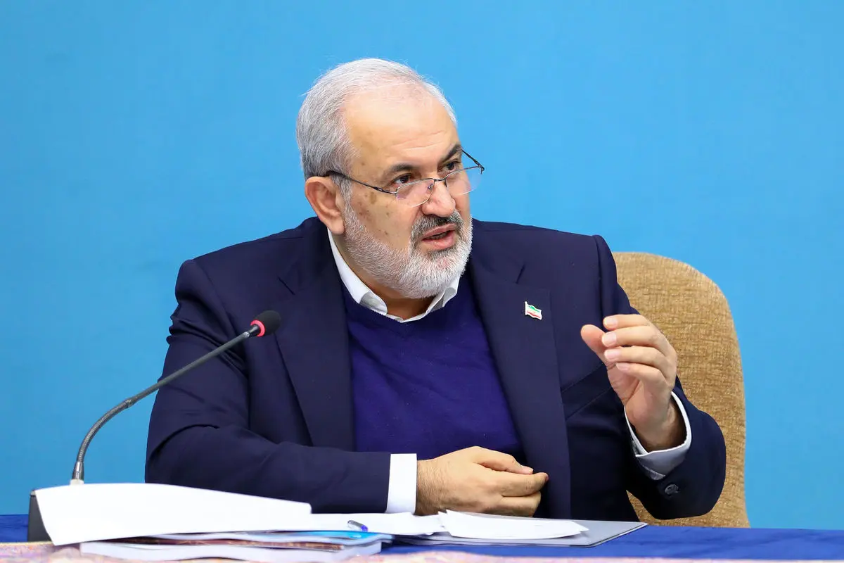 وزیر نیرو: خطوط انتقال آب شمال تهران در کمتر از ۴۸ ساعت ترمیم شد.