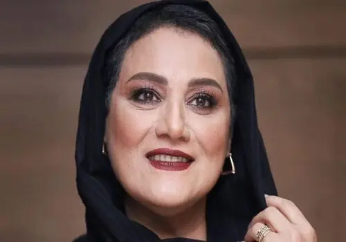 تصاویری از گلاره و مهراوه در نمایشگاه کتاب تهران
