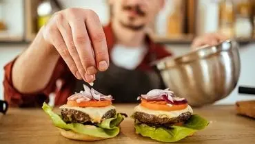 چگونه برگر مکزیکی خانگی درست کنیم؟
