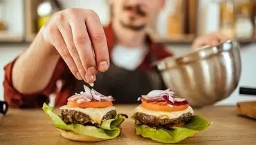 چگونه برگر مکزیکی خانگی درست کنیم؟
