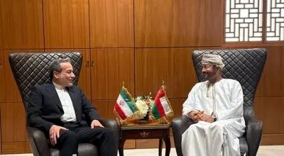 دیدار وزرای خارجه ایران و عمان؛ تأکید بر گسترش همکاری‌های دوجانبه

